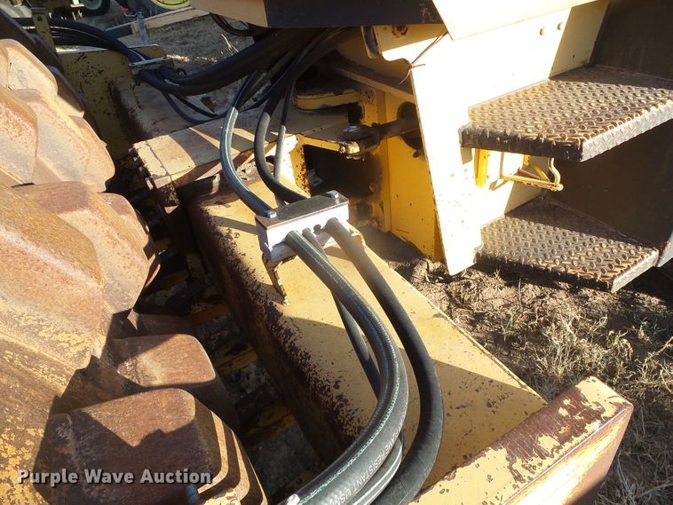 image for item DG8377 1987 Bomag BW213PD  vibratory single drum roller