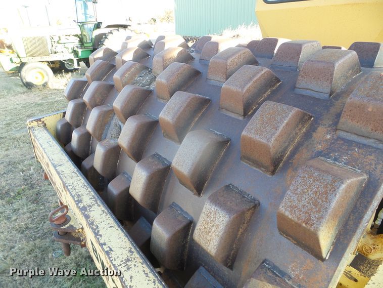 image for item DG8377 1987 Bomag BW213PD  vibratory single drum roller