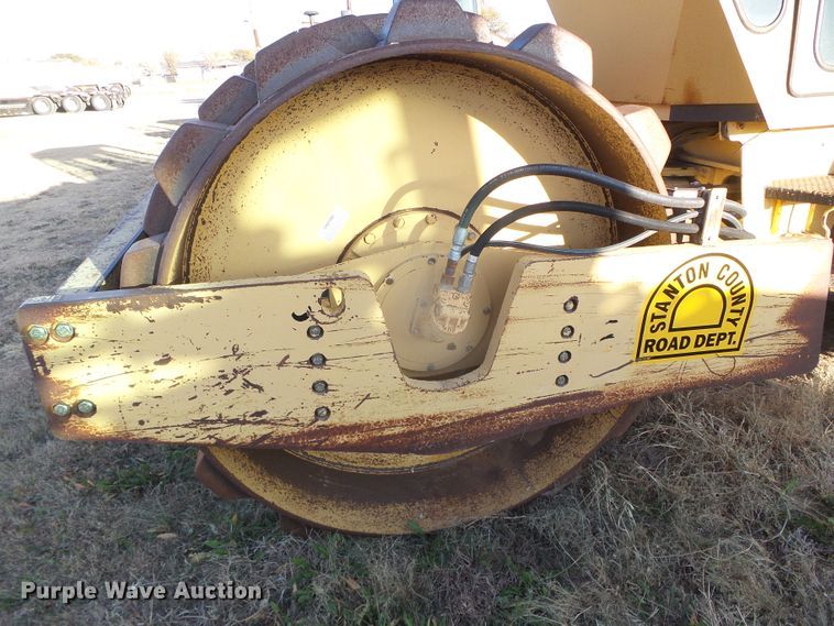image for item DG8377 1987 Bomag BW213PD  vibratory single drum roller