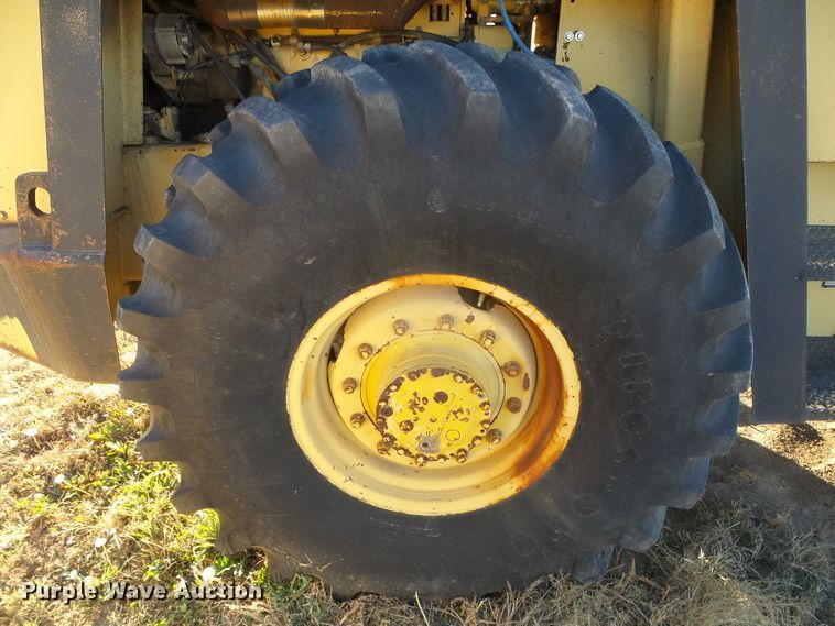 image for item DG8377 1987 Bomag BW213PD  vibratory single drum roller