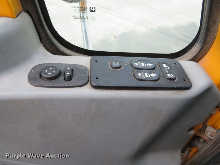 image for item DH0513 2006 International 7400  dump truck