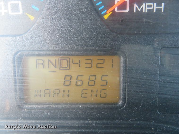 image for item DH0513 2006 International 7400  dump truck