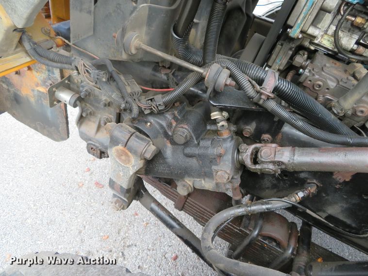 image for item DH0522 2002 International 4900  dump truck