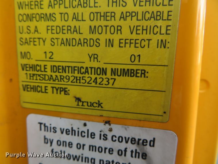 image for item DH0522 2002 International 4900  dump truck