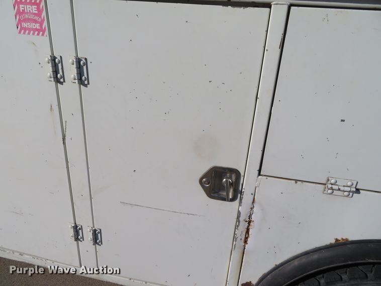 image for item DH0528 1998 International 4700  utility truck with crane