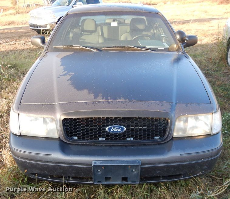 image for item DH3327 2009 Ford Crown Victoria Police Interceptor