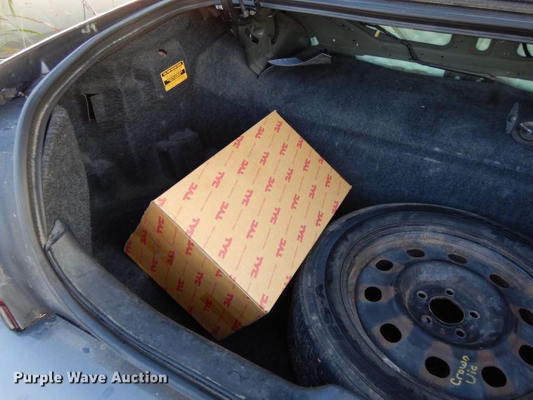 image for item DH3327 2009 Ford Crown Victoria Police Interceptor