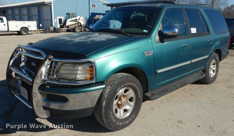 image for item DI1050 1997 Ford Expedition XLT  SUV