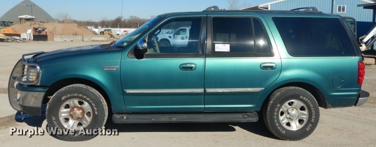 image for item DI1050 1997 Ford Expedition XLT  SUV