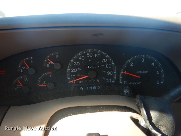 image for item DI1050 1997 Ford Expedition XLT  SUV