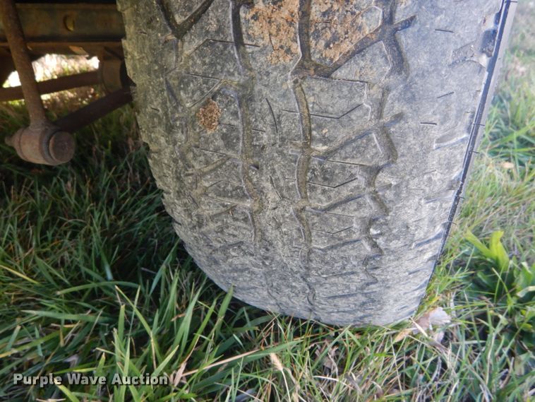 image for item DI1050 1997 Ford Expedition XLT  SUV