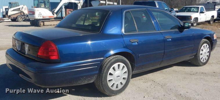 image for item DI1052 2006 Ford Crown Victoria Police Interceptor