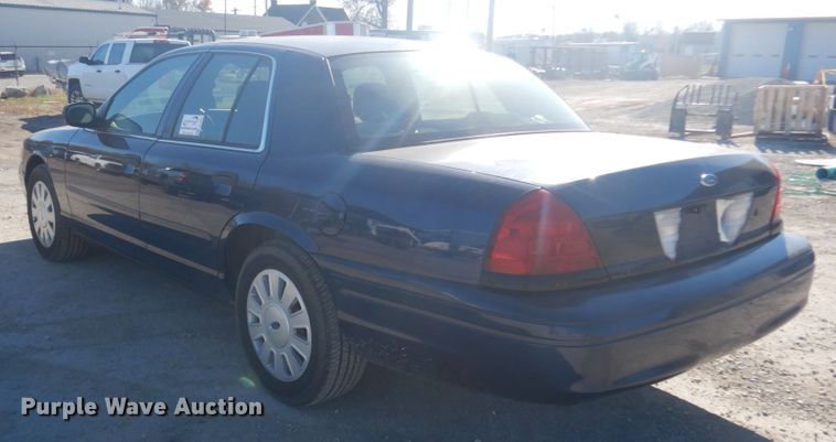image for item DI1052 2006 Ford Crown Victoria Police Interceptor