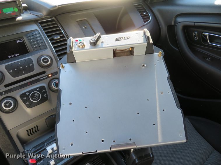 image for item DI3899 2015 Ford Taurus Police Interceptor