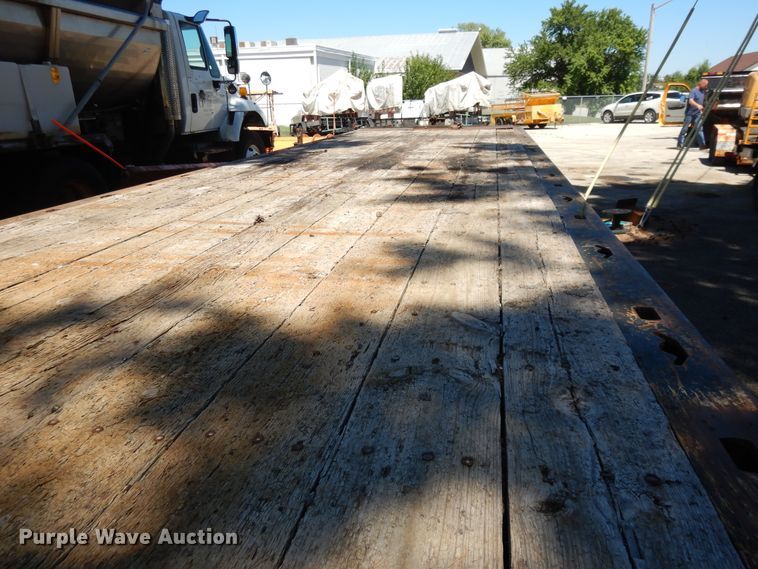 image for item DI7518 1997 Landoll tilt deck equipment trailer