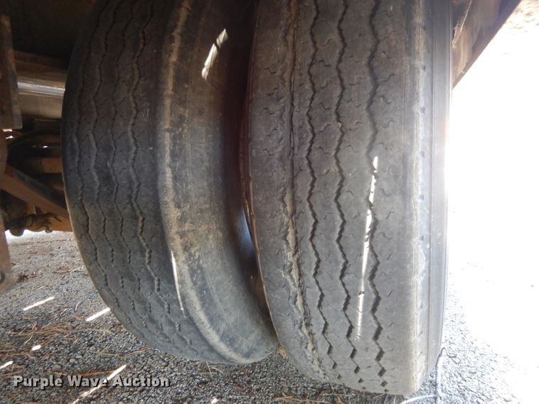 image for item DI7518 1997 Landoll tilt deck equipment trailer