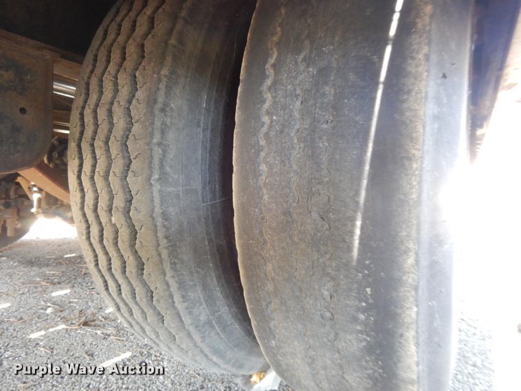 image for item DI7518 1997 Landoll tilt deck equipment trailer