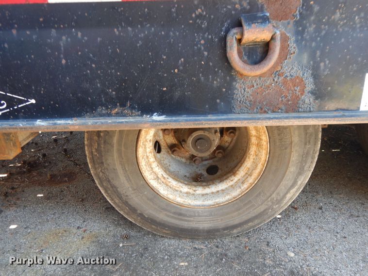 image for item DI7518 1997 Landoll tilt deck equipment trailer