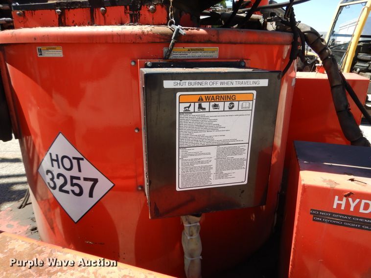 image for item DI7522 2005 Crafco SS250 melter applicator