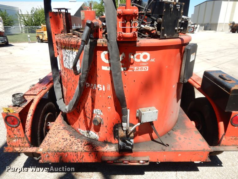 image for item DI7522 2005 Crafco SS250 melter applicator