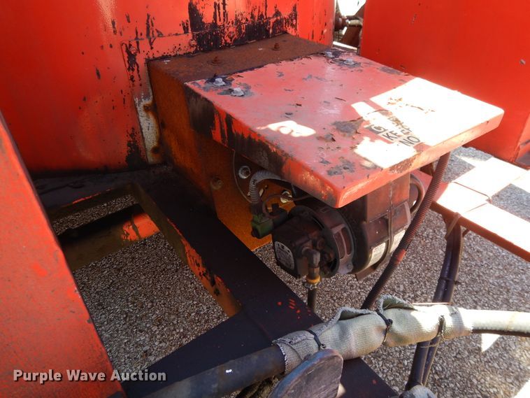 image for item DI7522 2005 Crafco SS250 melter applicator