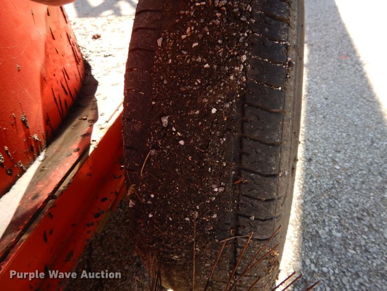 image for item DI7522 2005 Crafco SS250 melter applicator