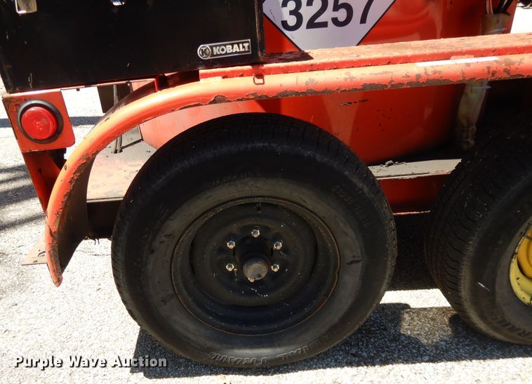 image for item DI7522 2005 Crafco SS250 melter applicator