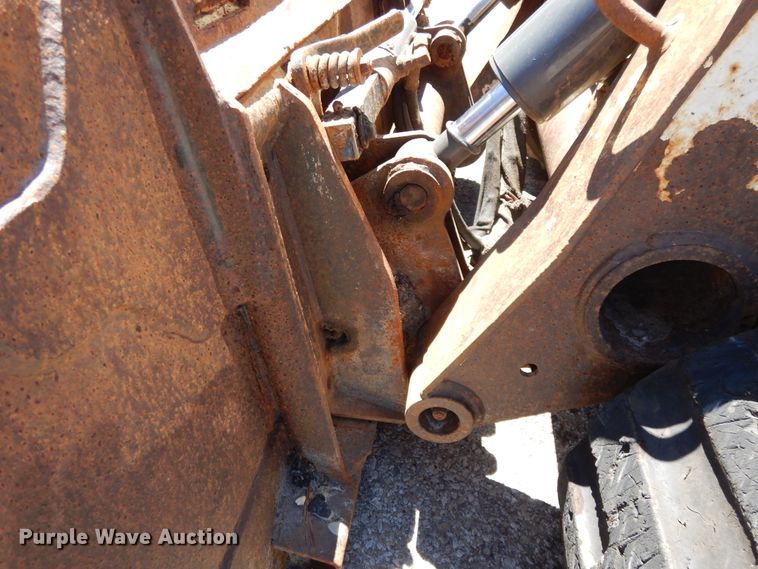 image for item DI7523 2007 Bobcat T300  tracked skid steer loader