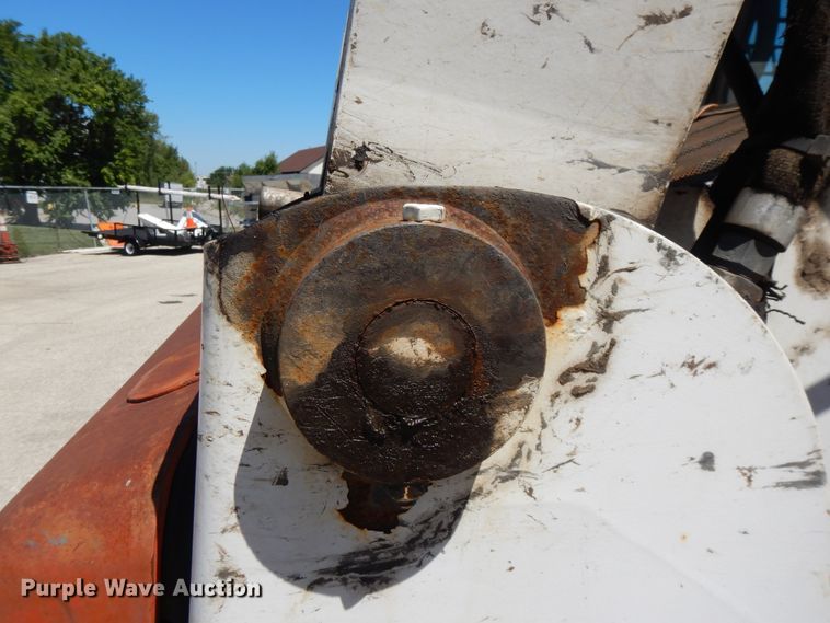 image for item DI7523 2007 Bobcat T300  tracked skid steer loader