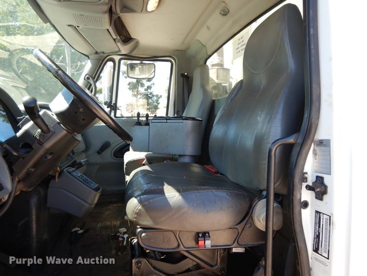 image for item DI7527 2005 International 7400  dump truck