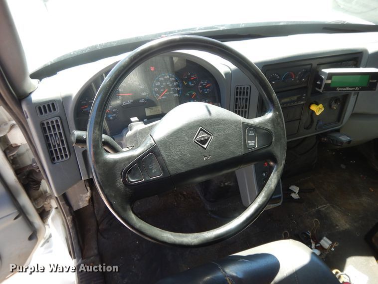 image for item DI7527 2005 International 7400  dump truck