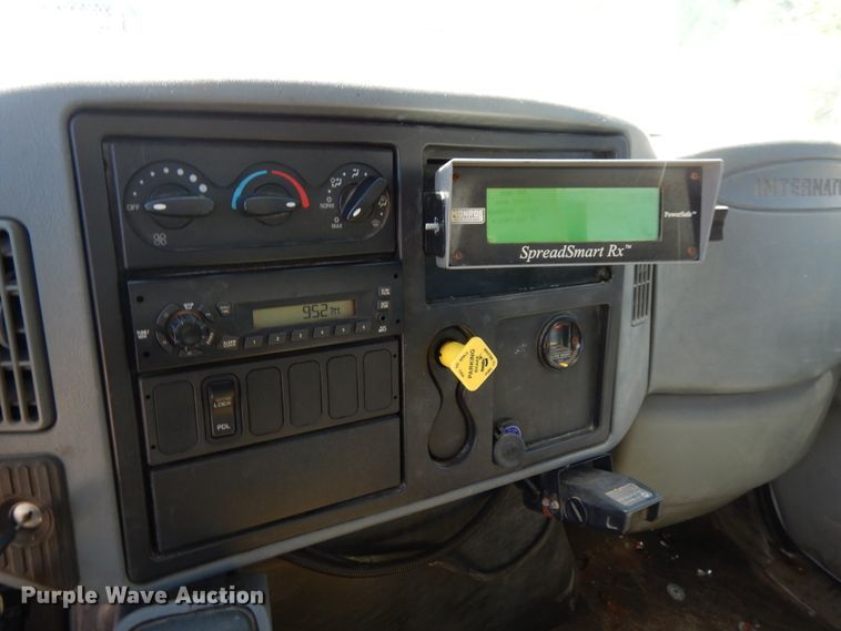 image for item DI7527 2005 International 7400  dump truck