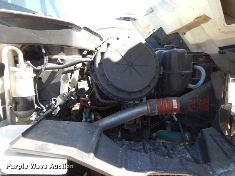 image for item DI7527 2005 International 7400  dump truck