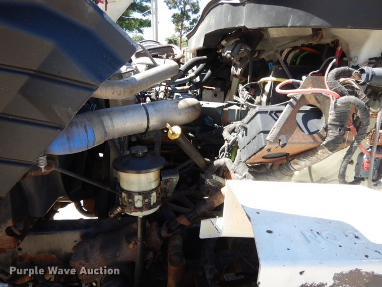 image for item DI7527 2005 International 7400  dump truck