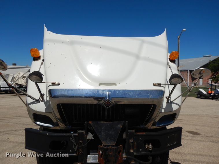 image for item DI7527 2005 International 7400  dump truck