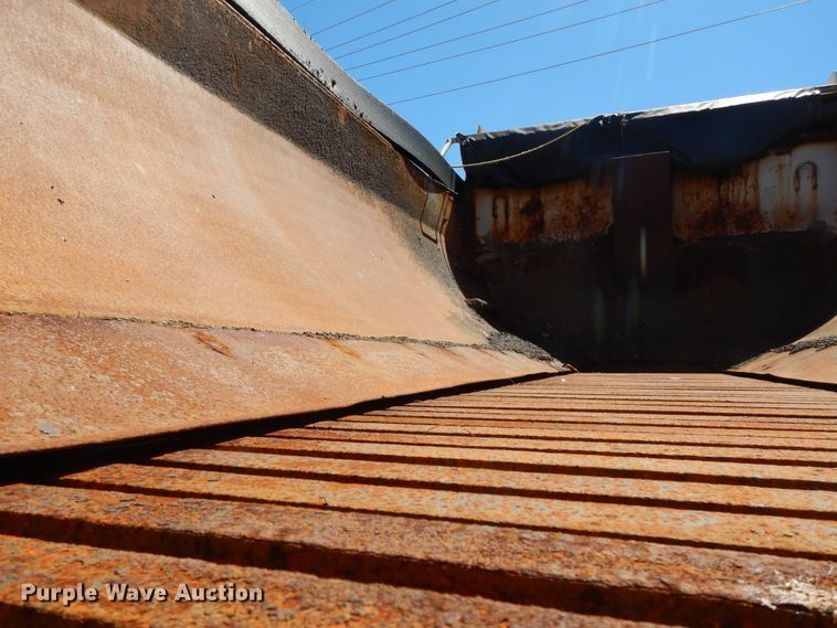 image for item DI7527 2005 International 7400  dump truck