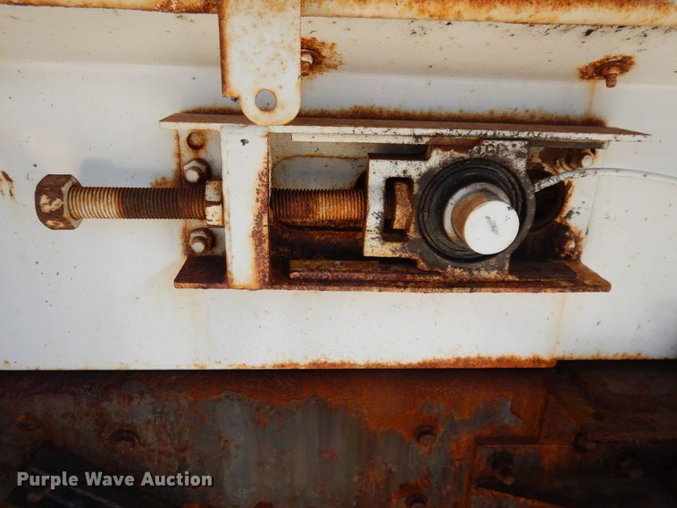 image for item DI7527 2005 International 7400  dump truck