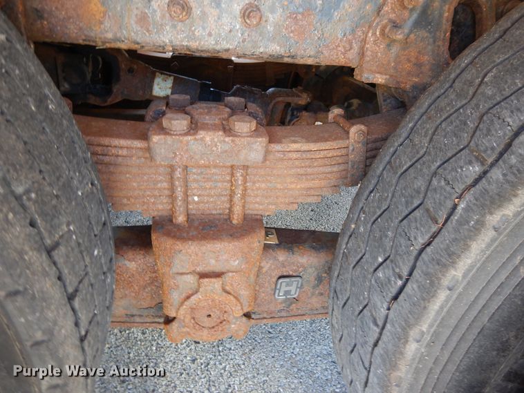 image for item DI7527 2005 International 7400  dump truck