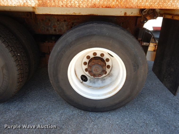 image for item DI7527 2005 International 7400  dump truck