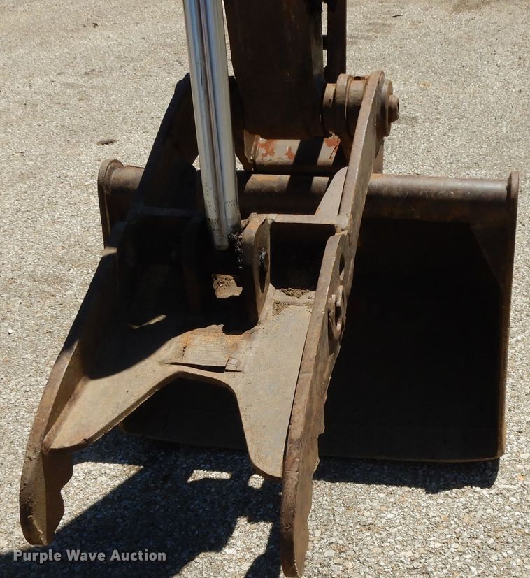 image for item DI7537 2001 Volvo EC35  mini excavator