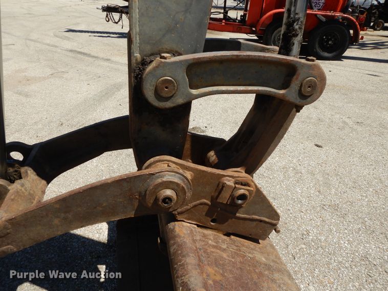 image for item DI7537 2001 Volvo EC35  mini excavator