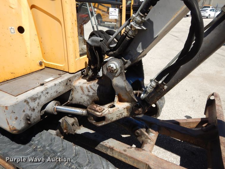 image for item DI7537 2001 Volvo EC35  mini excavator