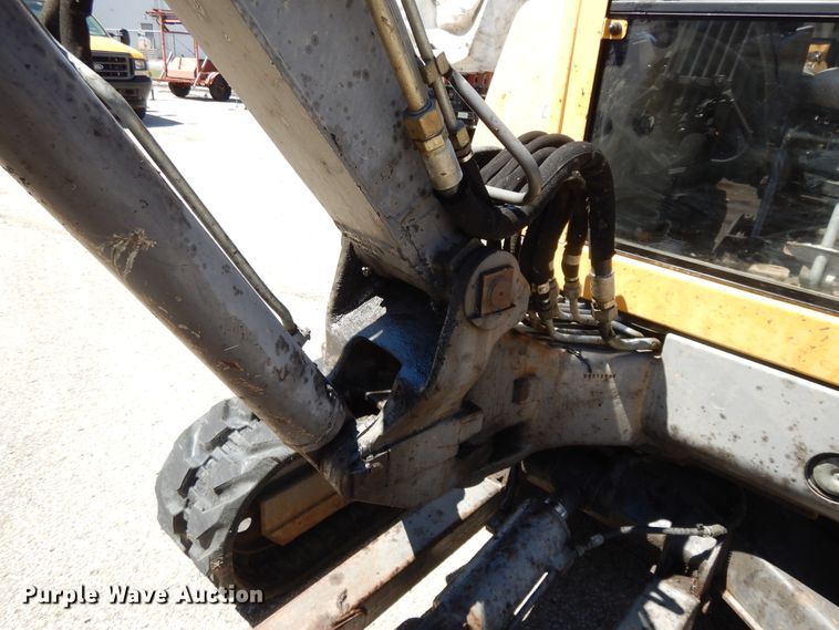 image for item DI7537 2001 Volvo EC35  mini excavator