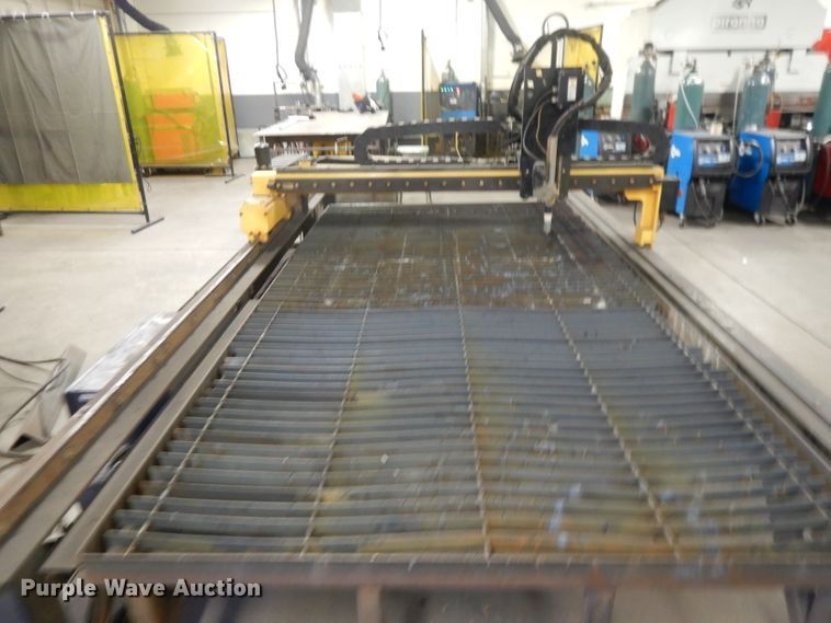 image for item DI8021 2004 Esab PGMKR Plus VISLEFX cutting system