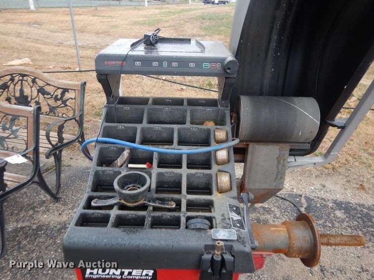 image for item DI8022 Automotive tools