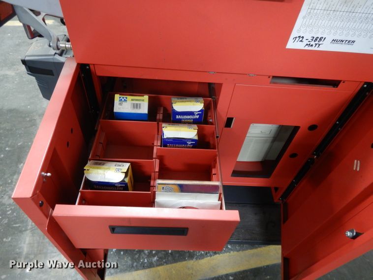 image for item DI8022 Automotive tools