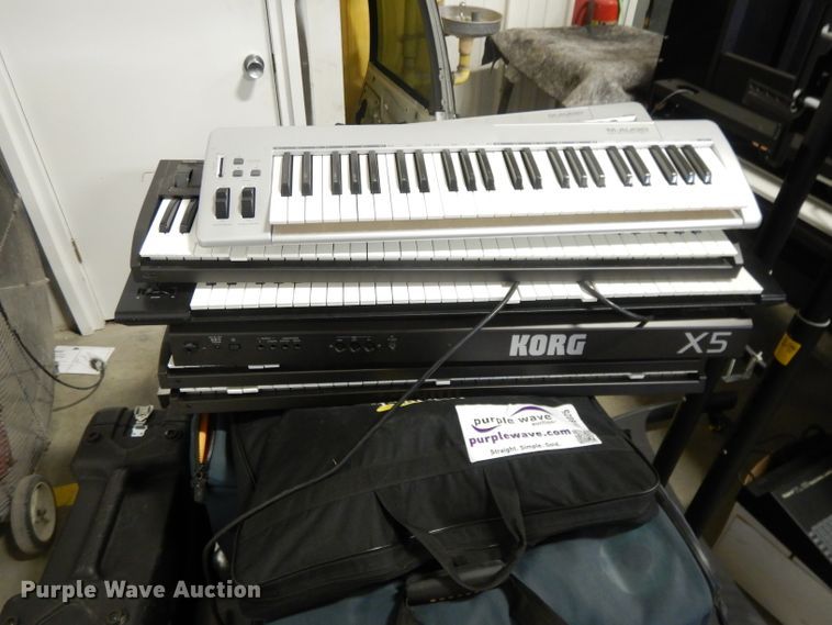 image for item DI8025 Music equipment
