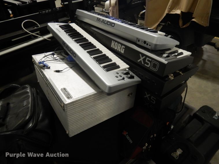 image for item DI8025 Music equipment