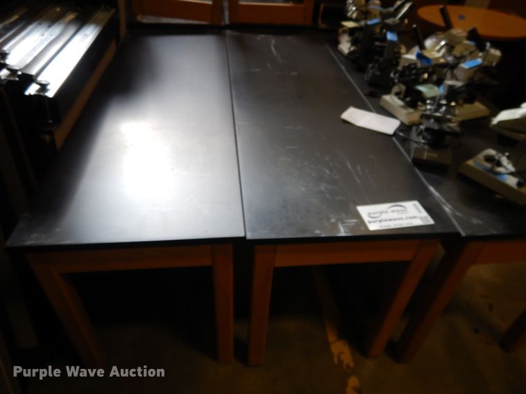 image for item DI8035 (9) lab tables