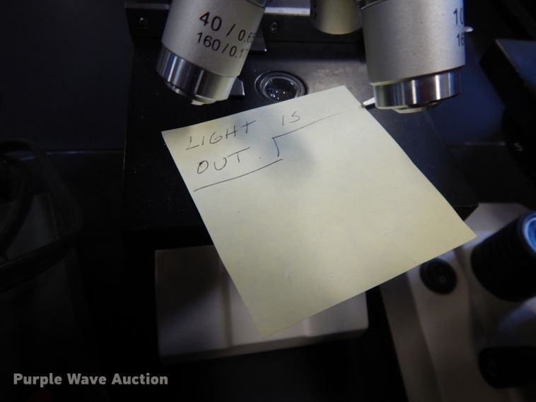 image for item DI8035 (9) lab tables